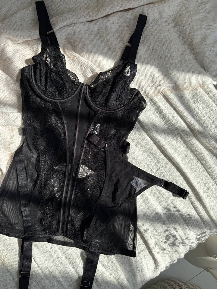 Dominika™ | Czarna Satynowa Koszula Nocna Mirage