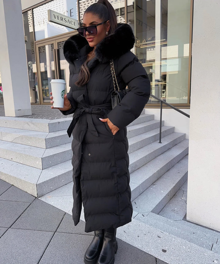 Novara™ | Stylowa Zimowa Kurtka z Kapturem i Sztucznym Futrem