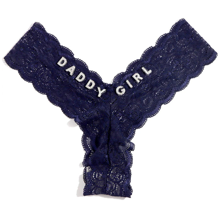 Personalizowane koronkowe stringi